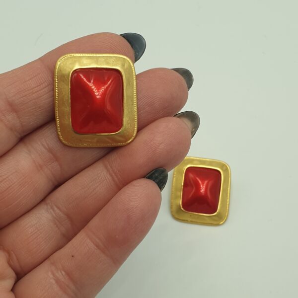 Vintage buttons earrings